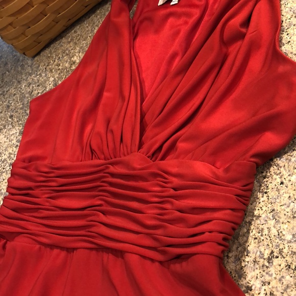 Evan Picone Red Tiered Elegant Dress Size 4 -Great Holiday Party Dress! - Picture 4 of 16